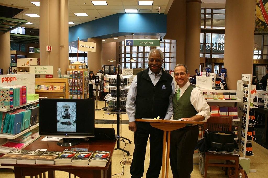 History In Fiction and Non-Fiction presentation at Barnes and Noble DePaul Center in Chicago